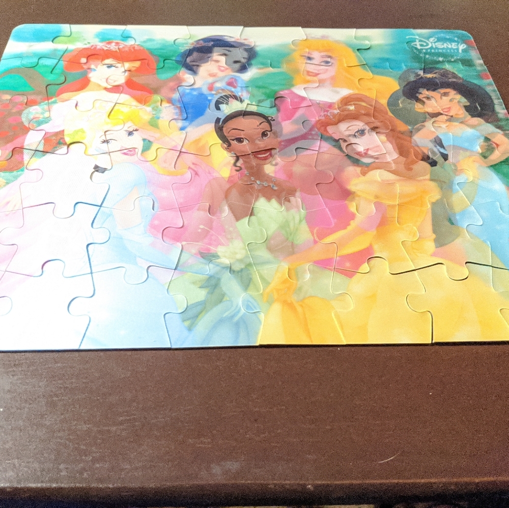 Disney iridescent Princess Puzzle